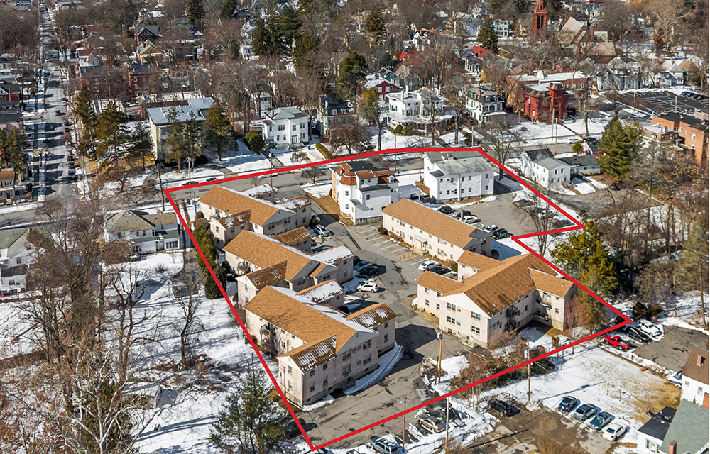 Bortz of The Kislak Co. arranges $8.35m sale of 58-unit Hamilton Garden Apartments